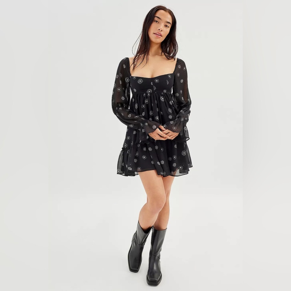 Urban Outfitters Black Lanette Chiffon Mini - Size XS